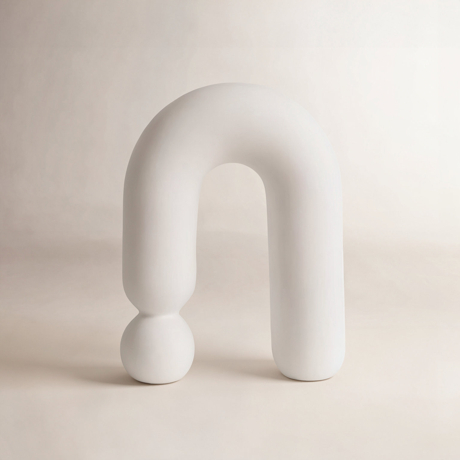 Siobhan 7'' Handmade Ceramic Table Vase