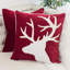 Coussin décoratif en velours Holiday Reindeer-122900941