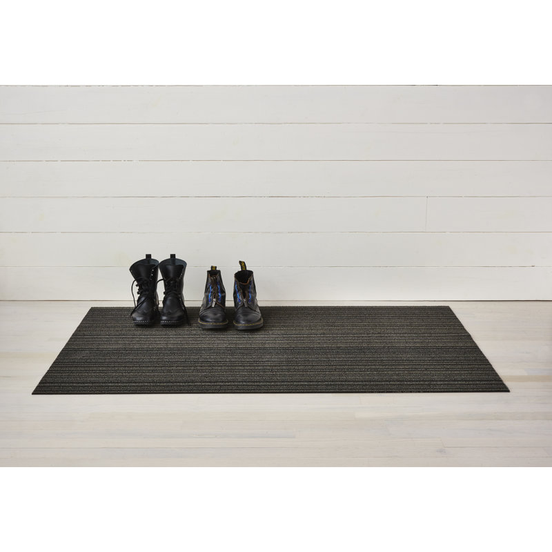 Striped Indoor / Outdoor Doormat, 0.6cm H x 91cm W x 152cm L, Black