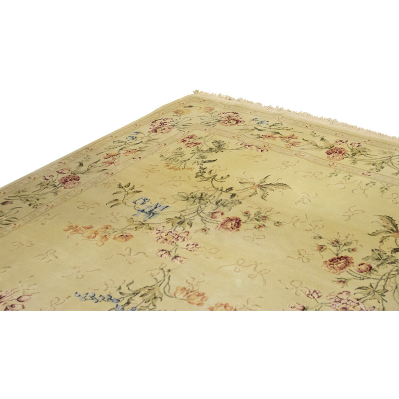 Hand Knotted Area Rug in Light Green