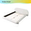 Structure de lit White Boucle - tête de lit épaisse incurvée, support silencieux, base en contreplaqué et en métal - lit maître moderne (par Christopher Knight Home)-589532356