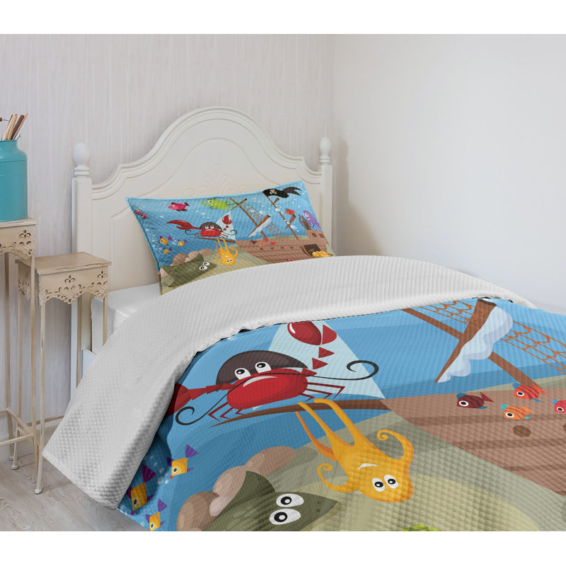 Pirate Ship Underwater Animals Twin Bedspread Set