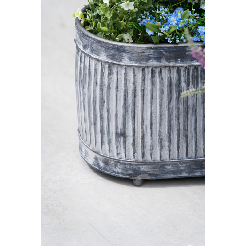 Bethke Metal Pot Planter