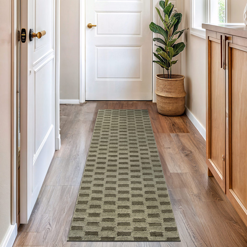 Tapis d'intérieur à poil long tissé à la machine à damier vert sauge, Vert, 2 pi 3 po x 8 pi