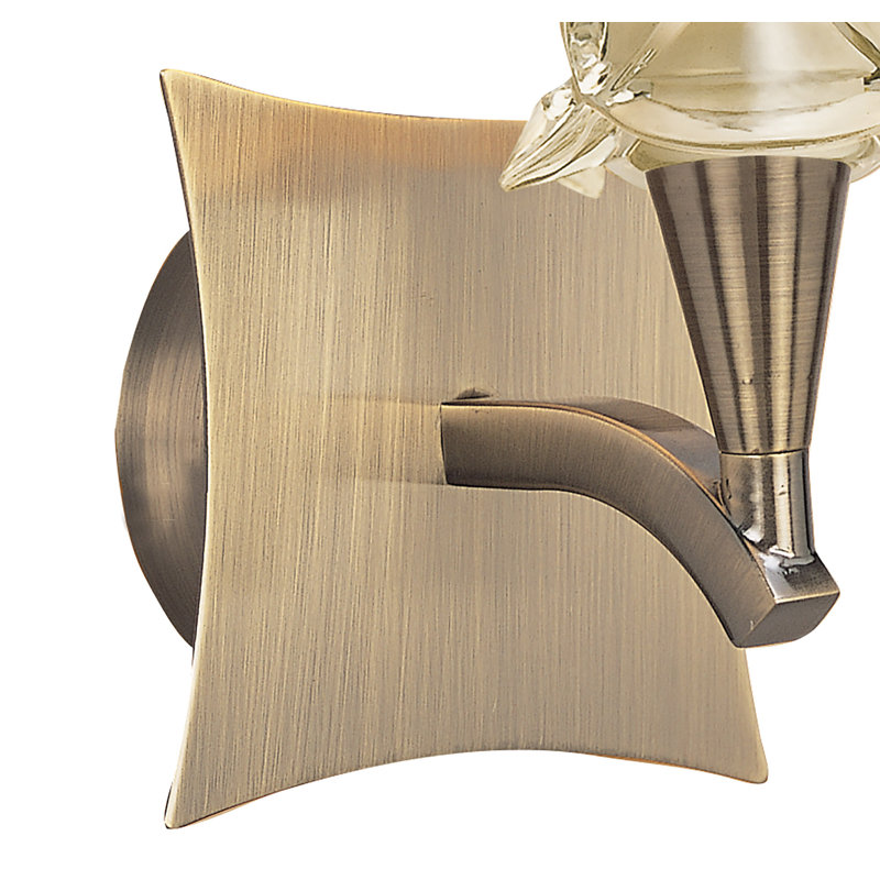Norfolk Armed Sconce, Brass