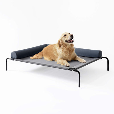 Dedrianna Pet Bed