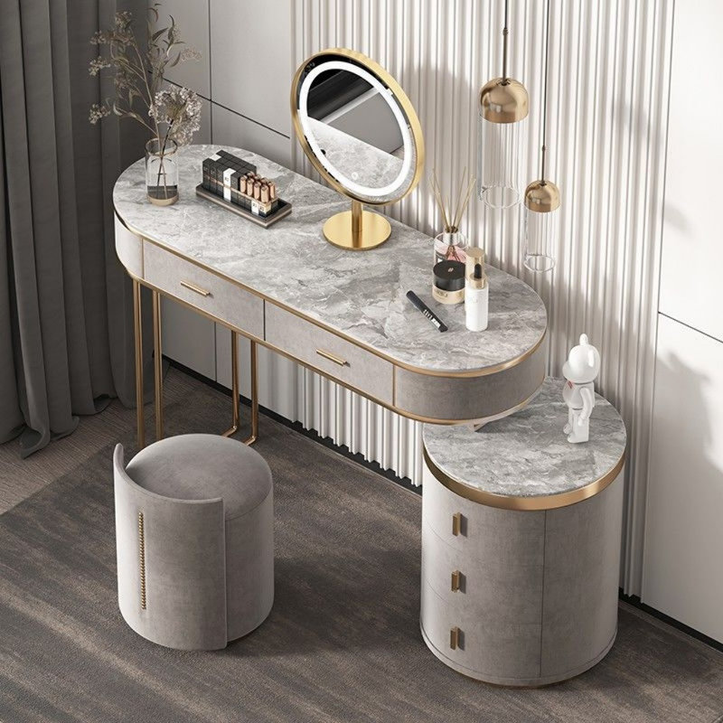 Javiel, Gray;Gold