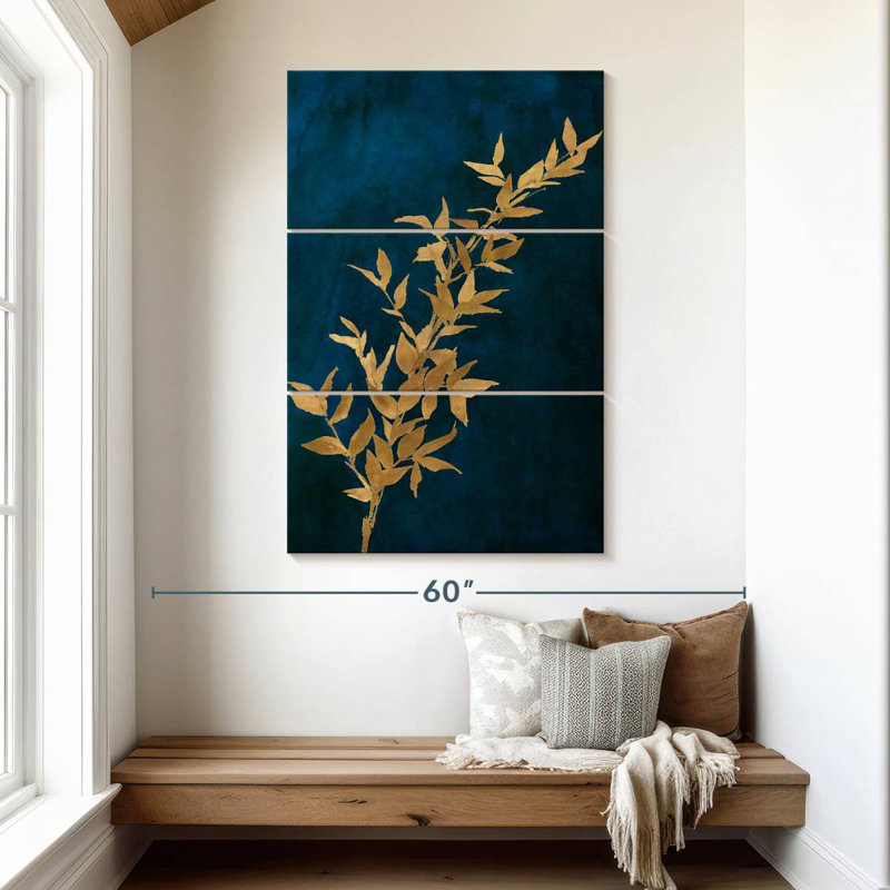 Harnek, feuilles d'or sur bleu marine II, H 50 po x l 32 po
