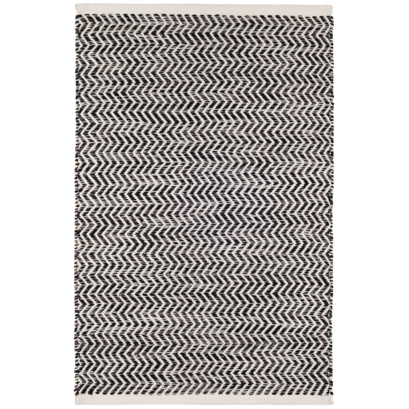 Coastal Black Handwoven Indoor/Outdoor Rug, Rectangle 2' x 3'
