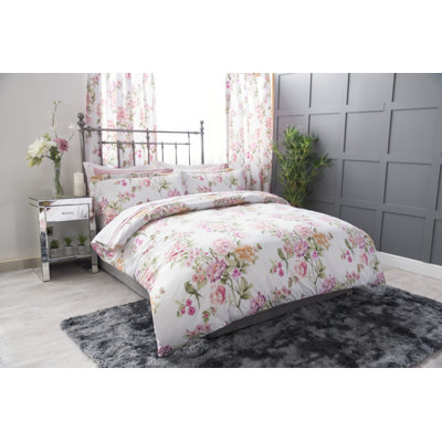 Anisshka Floral Duvet Cover Set with Pillowcases Included