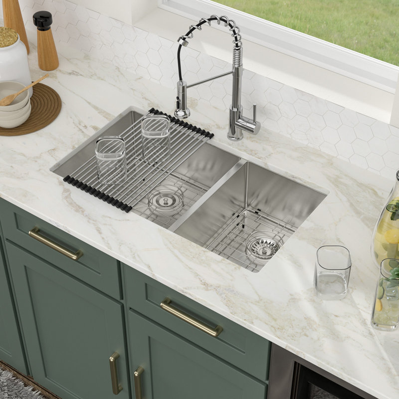 33" L x 19" W Undermount Double Bowl 50/50 Kitchen Sink 16 Gauge Stainless Steel Double Bowl Sink