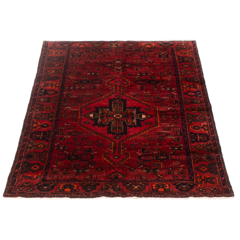 Tapis rouge Andelz 4 pi 7 po x 6 pi 5 po