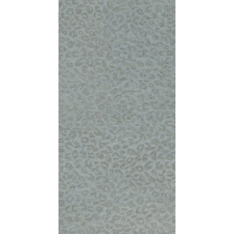 Leopardess Soft Gray Hand-Tufted Responsible Wool Rug