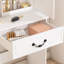 Mini coiffeuse moderne avec miroir à luminosité réglable, rangement intelligent, tablettes à plusieurs niveaux et tabouret rembourré blanc