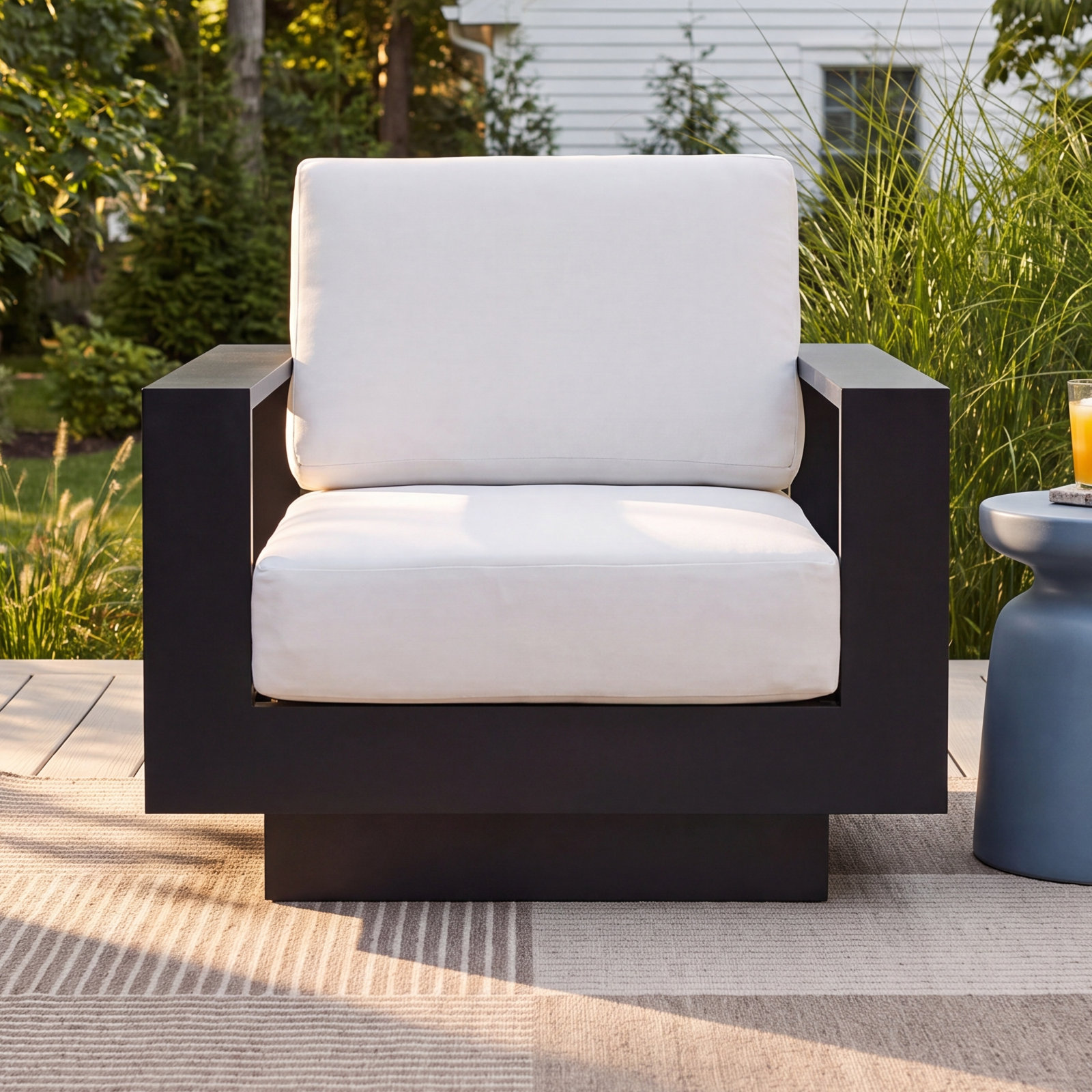 Sterling Patio Lounge Chair