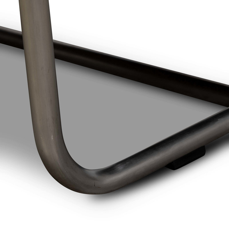 Michi Chaise Lounge
