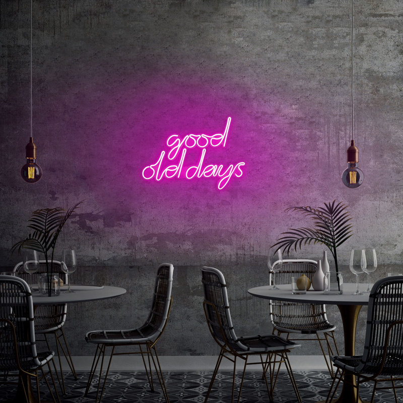 Wall Decor on Resin, Pink