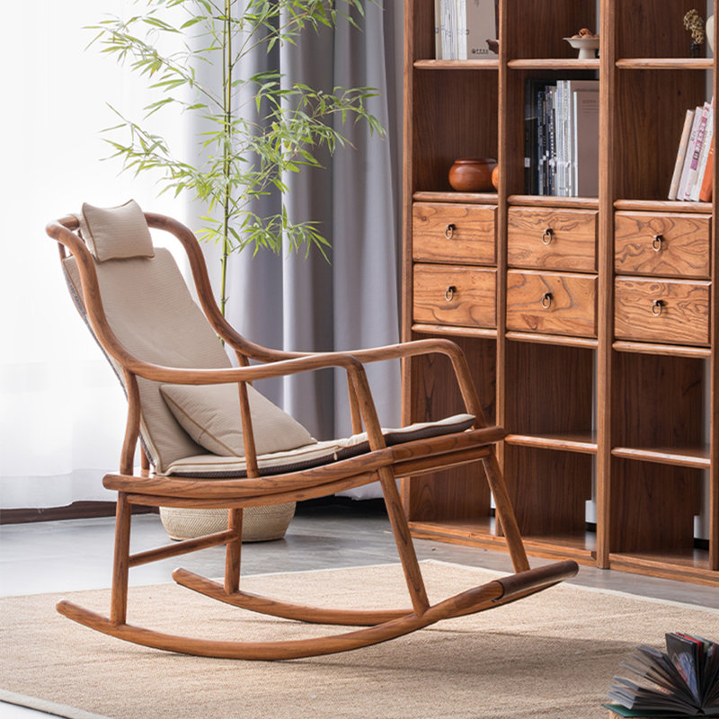 Chaise berçante en bois massif