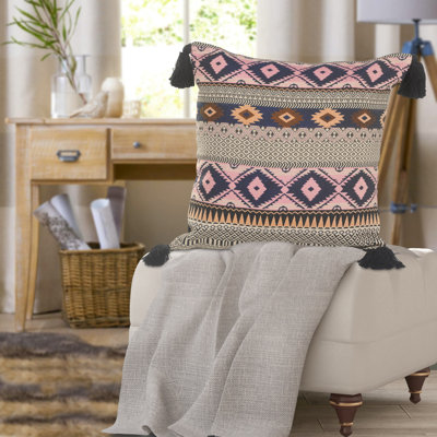 Coussin Throw Pillow