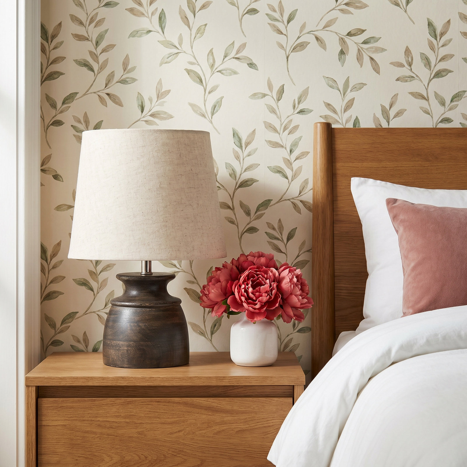 Partone Table Lamp