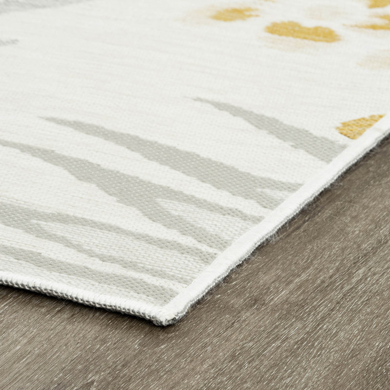 Zina Floral Reversible Flatweave Polypropylene Indoor / Outdoor Area Rug - Cream , Rectangle 2' x 3'