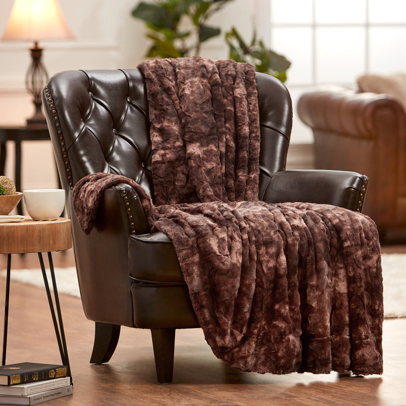 Couverture surdimensionnée en fausse fourrure de loup double face, Grand lit, Chocolat
