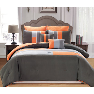Desiree Polyester Flannel Comforter