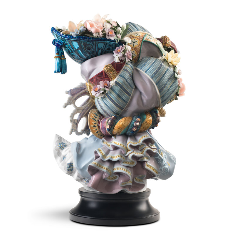 Venetian Fantasy Woman Statue