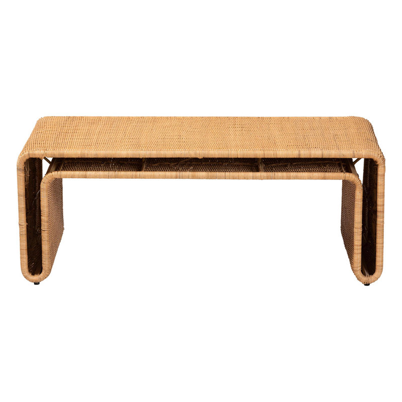 Table basse bohème avec structure ajourée