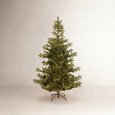 7.5' Pre-Lit Spruce Tree - The Holiday Aisle®