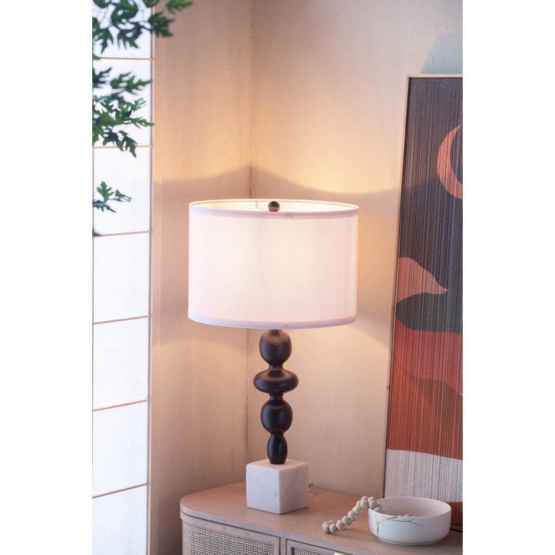 Casas with sturdy base, Black/White