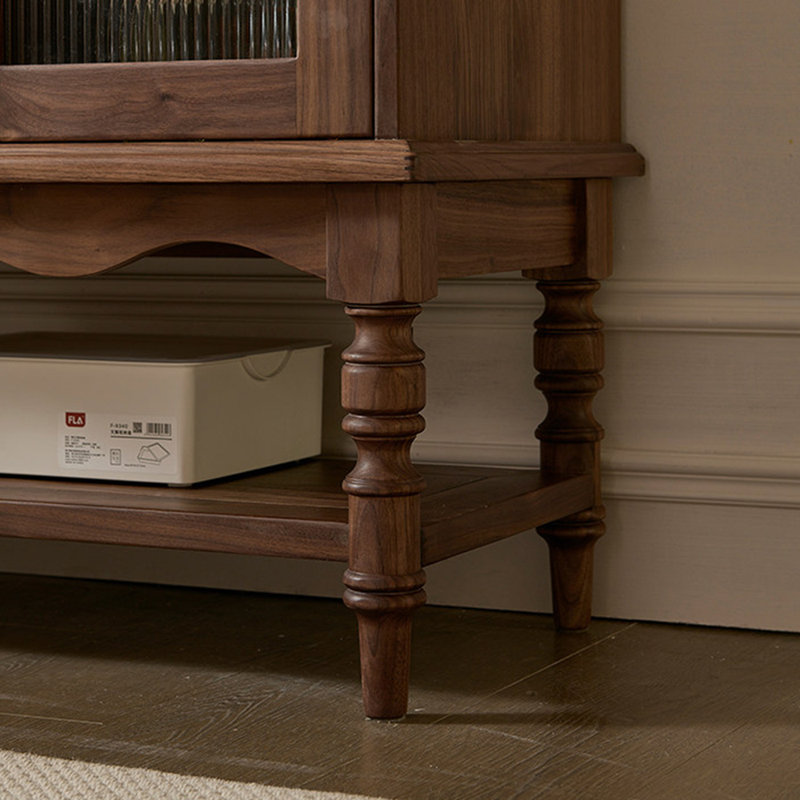 Buffet haut de gamme rétro et minimaliste