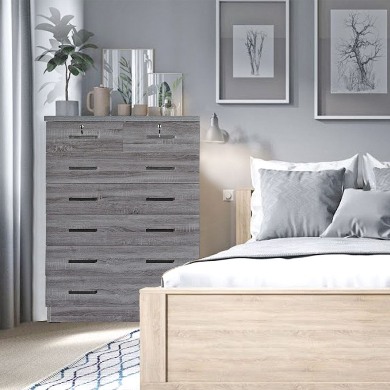 Maray 31.5'' W 7 - Drawer Dresser, Gray