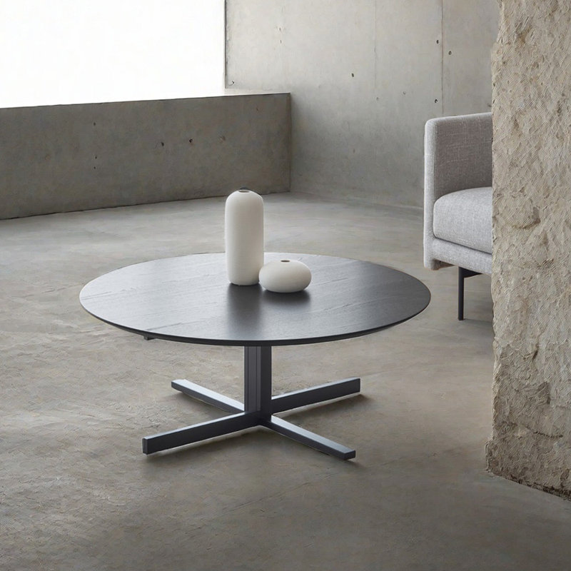 Modern simple round solid wood coffee table, 15.74" H x 31.49" L x 31.49" W