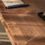 Bureau en bois massif de style musical