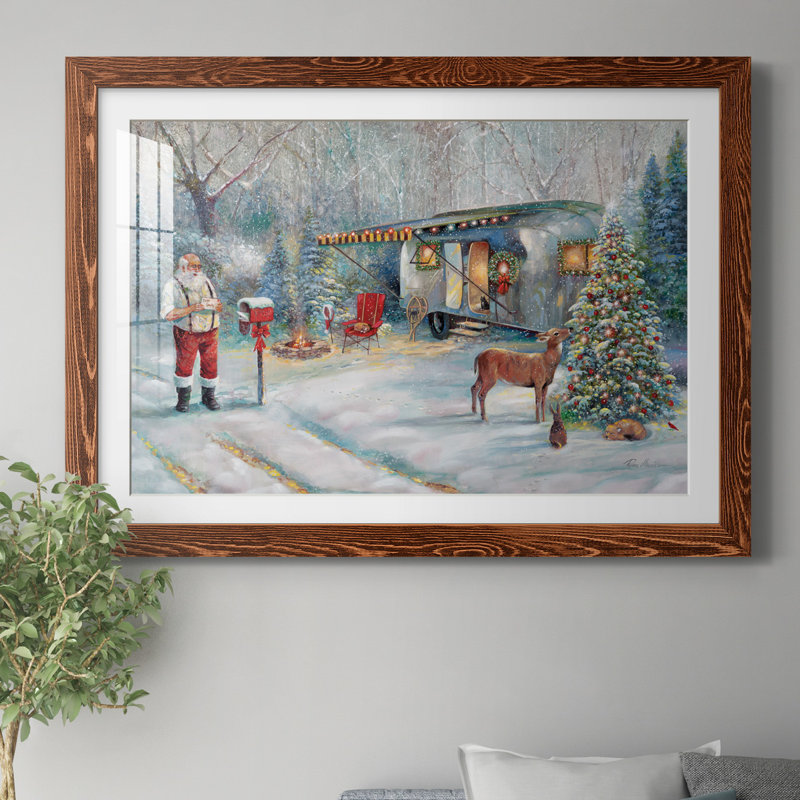 «Santa's Hideaway» par J Paul - reproduction d'art sur papier encadrée, H 31 po x l 44 po x P 1 po, Papier encadré érable