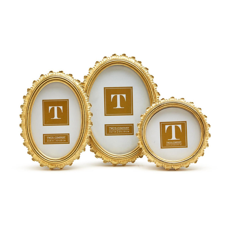 Ensemble de 3 cadres photo Falcate Gold, 21,6 cm de hauteur, en résine et verre, formes ronde, carrée et rectangulaire, finition dorée.