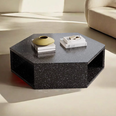 Table basse au design créatif personnalisé