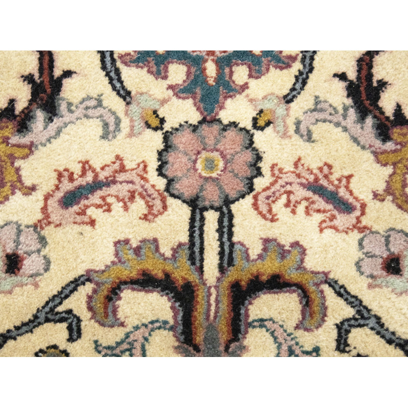 Tapis crème Indo-Kashan crème traditionnel fait à la main 6 x 9