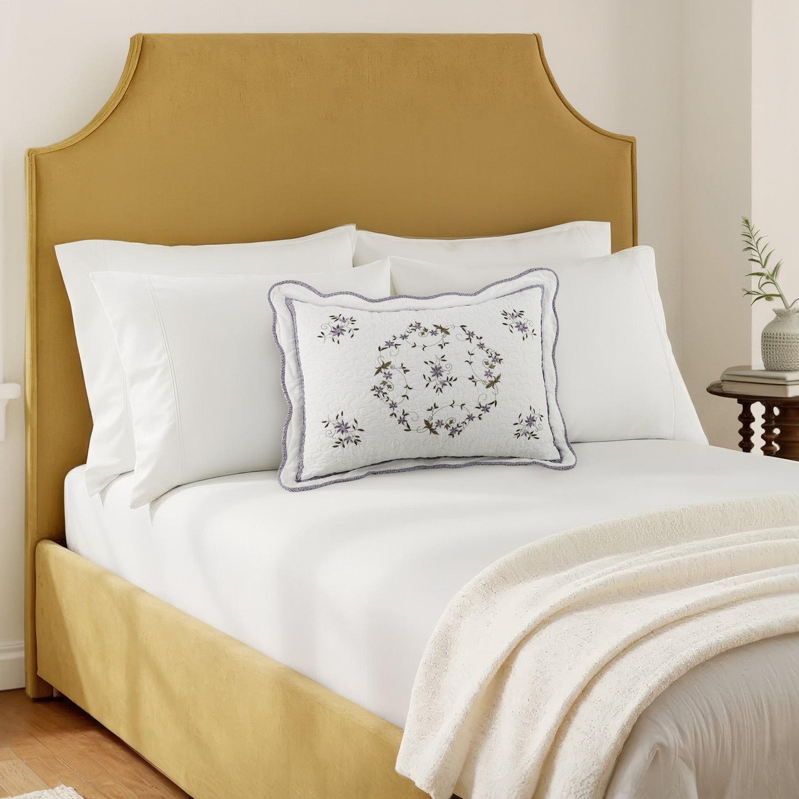 Gwen Floral Embroidered Scalloped Pillow Sham