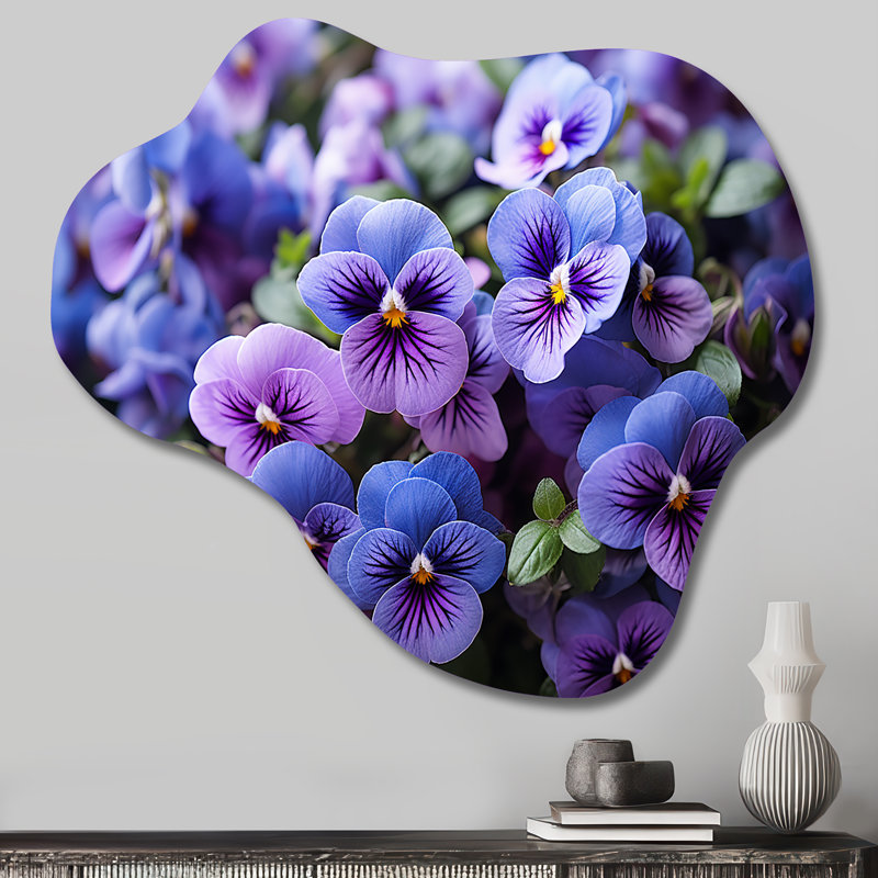 Soud - Cloud Pansies Wall Decor, sculpture murale asymétrique en métal, H 22 po x l 30 po