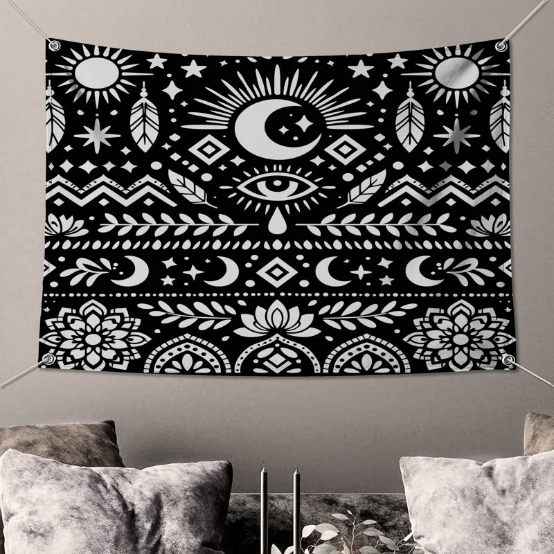 Tapisserie murale soleil et lune - Symboles, 68in H x80in W with 4 Grommets