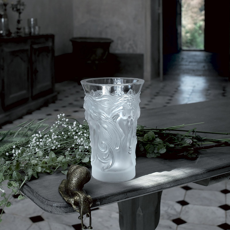 Fantasia Handcrafted Crystal Table Vase