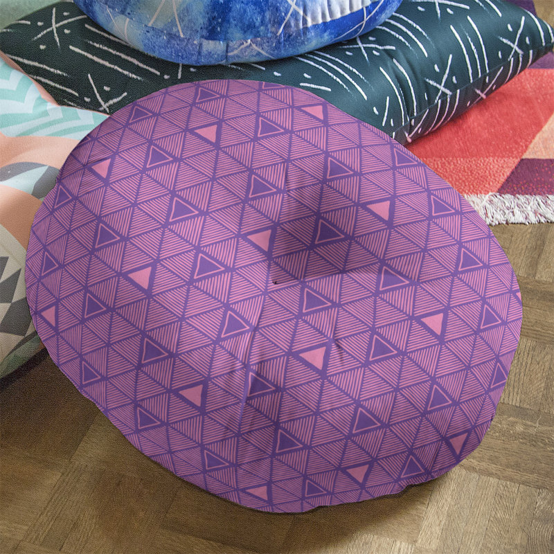 Coussin de sol classique à motif de triangles dessinés à la main, 26 po x 26 po, Mauve/rose