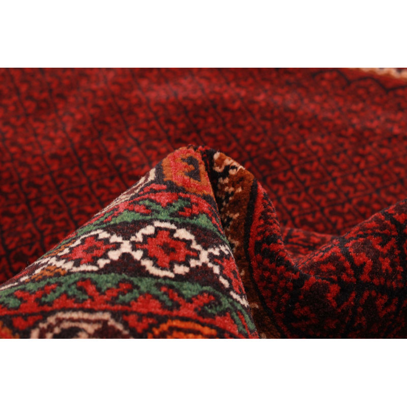 Tapis rouge Teimani 2 pi 11 po x 4 pi 10 po