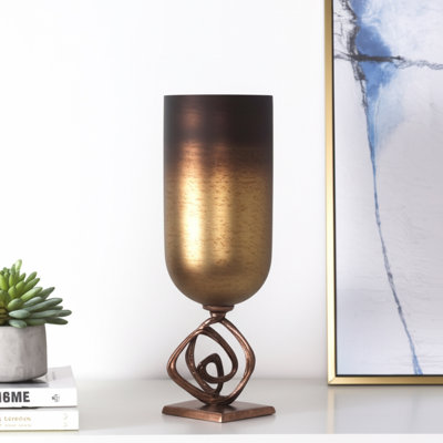 Geanna Large Urn With Metal Stand
