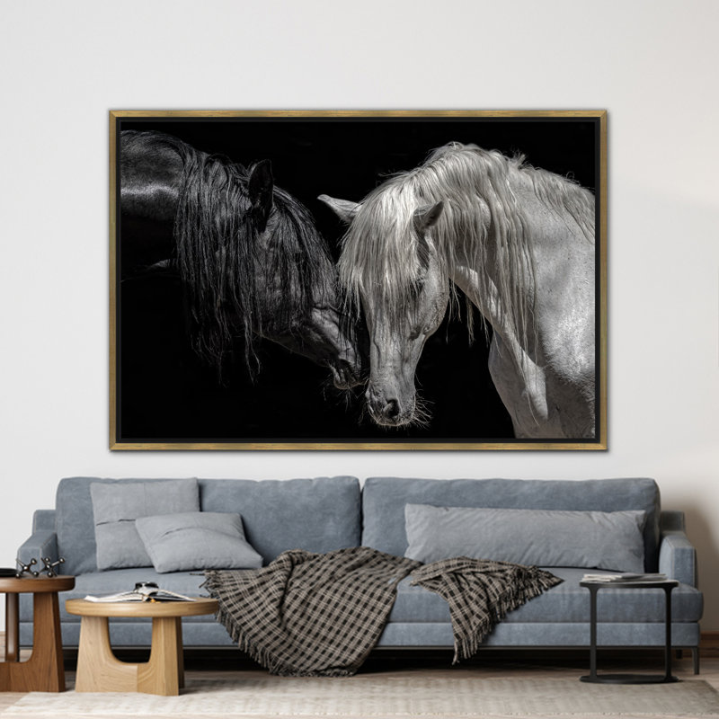 Cheval, reproduction d'art sur toile, H 30 po x l 41 po, Reproduction encadrée sans passe-partout, Doré