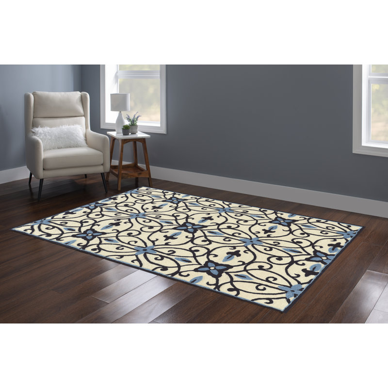 Marisela Floral Indoor Rug, Rectangle 5' x 7'