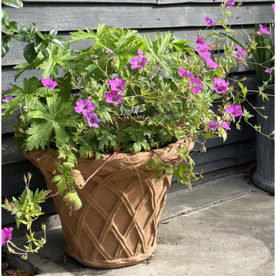 Labrieville Fiberglass Planter