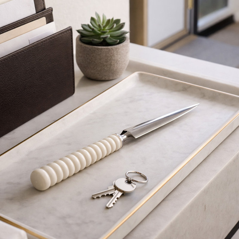 Ouvre-lettre en résine et acier inoxydable pour décor de bureau à domicile - objet décoratif pour accessoire de bureau ou décoration de salon